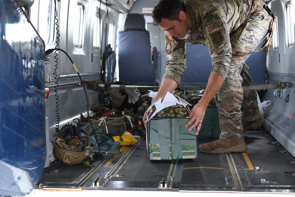 Combat Aviation Advisors participate in airdrop competition