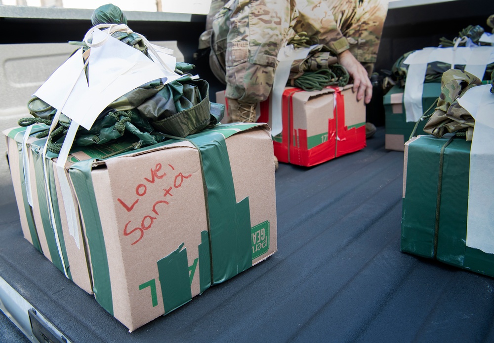 Combat Aviation Advisors participate in airdrop competition