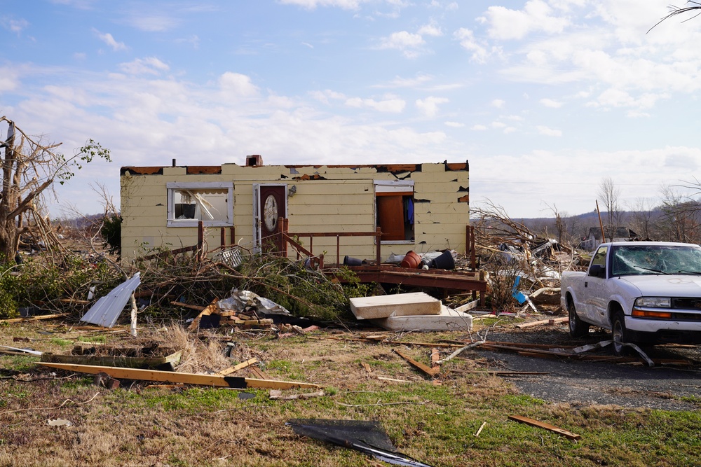 Tornado leaves a path of destruction throughout the Midwest