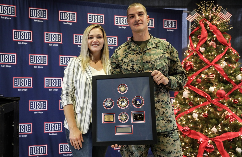 Set the Example, USO Marine of the Year Sgt Seth Dewey