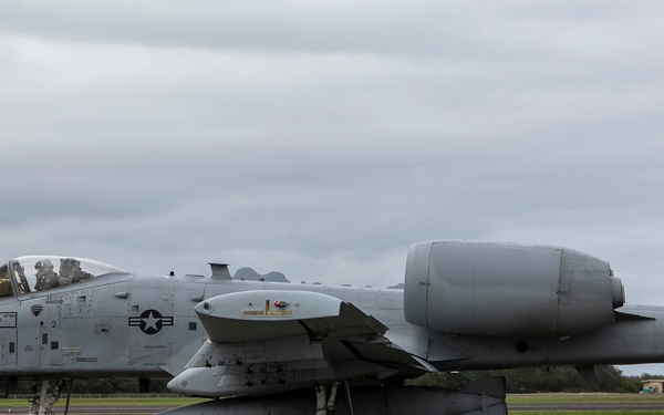Marine Medium Tiltrotor Squadron 268: Aerial Refueling and Escorting A-10 Thunderbolt II Jets