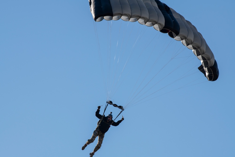 Joint jump training at Yokota