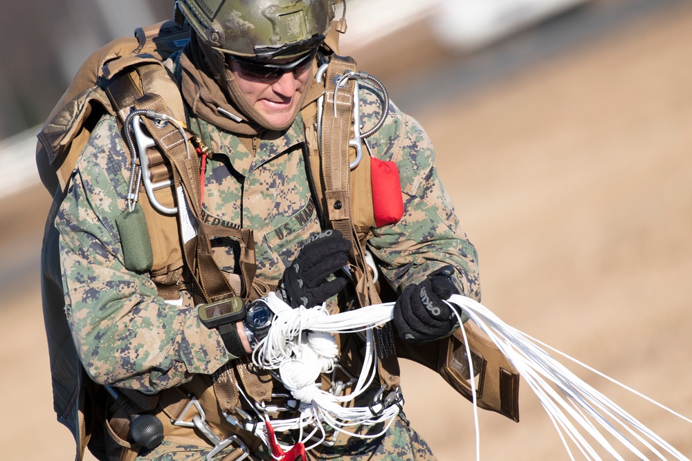 Joint jump training at Yokota