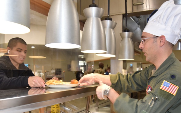 Wing leaders serve lunch to Airmen