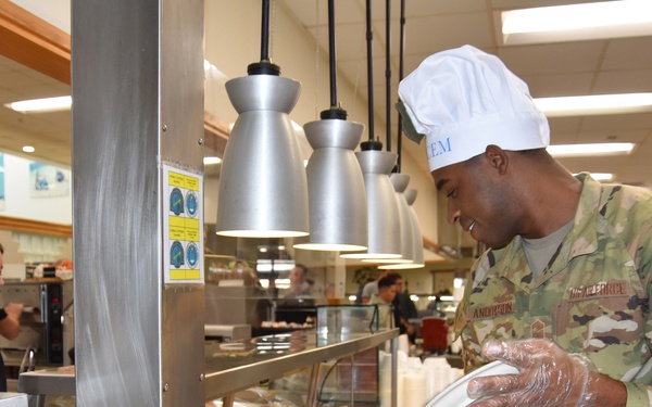 Wing leaders serve lunch to Airmen