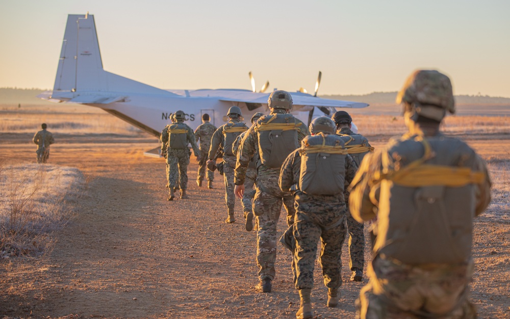 82nd Airborne Division participates in Presents from Paratroopers