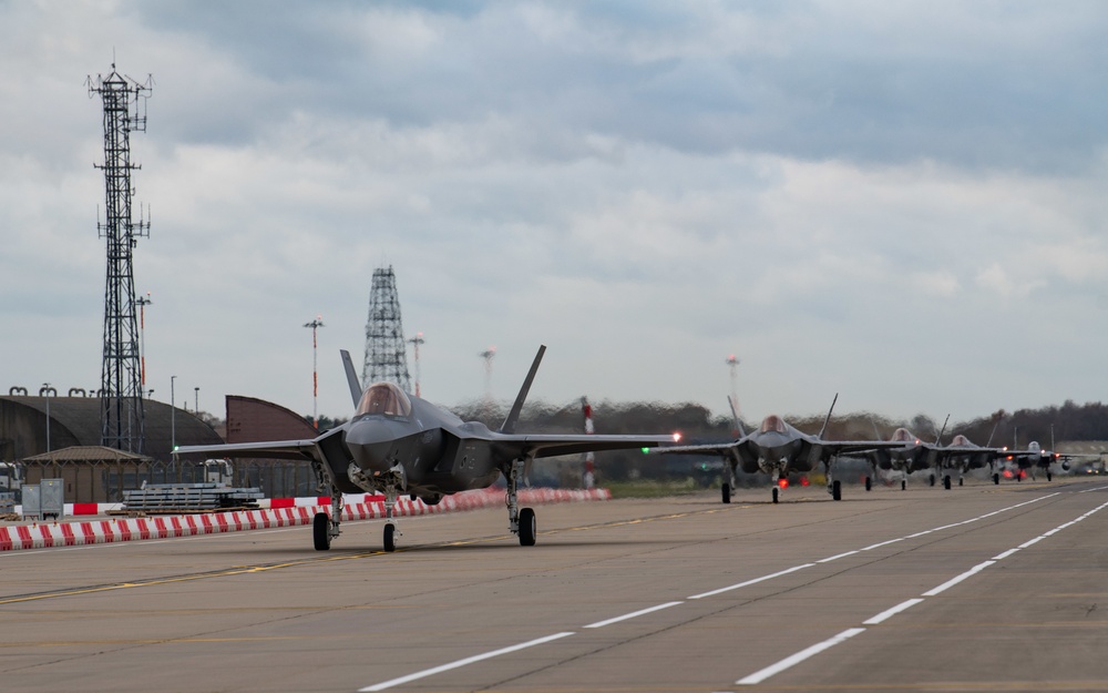 RAF Lakenheath welcomes first 5th Generation F-35