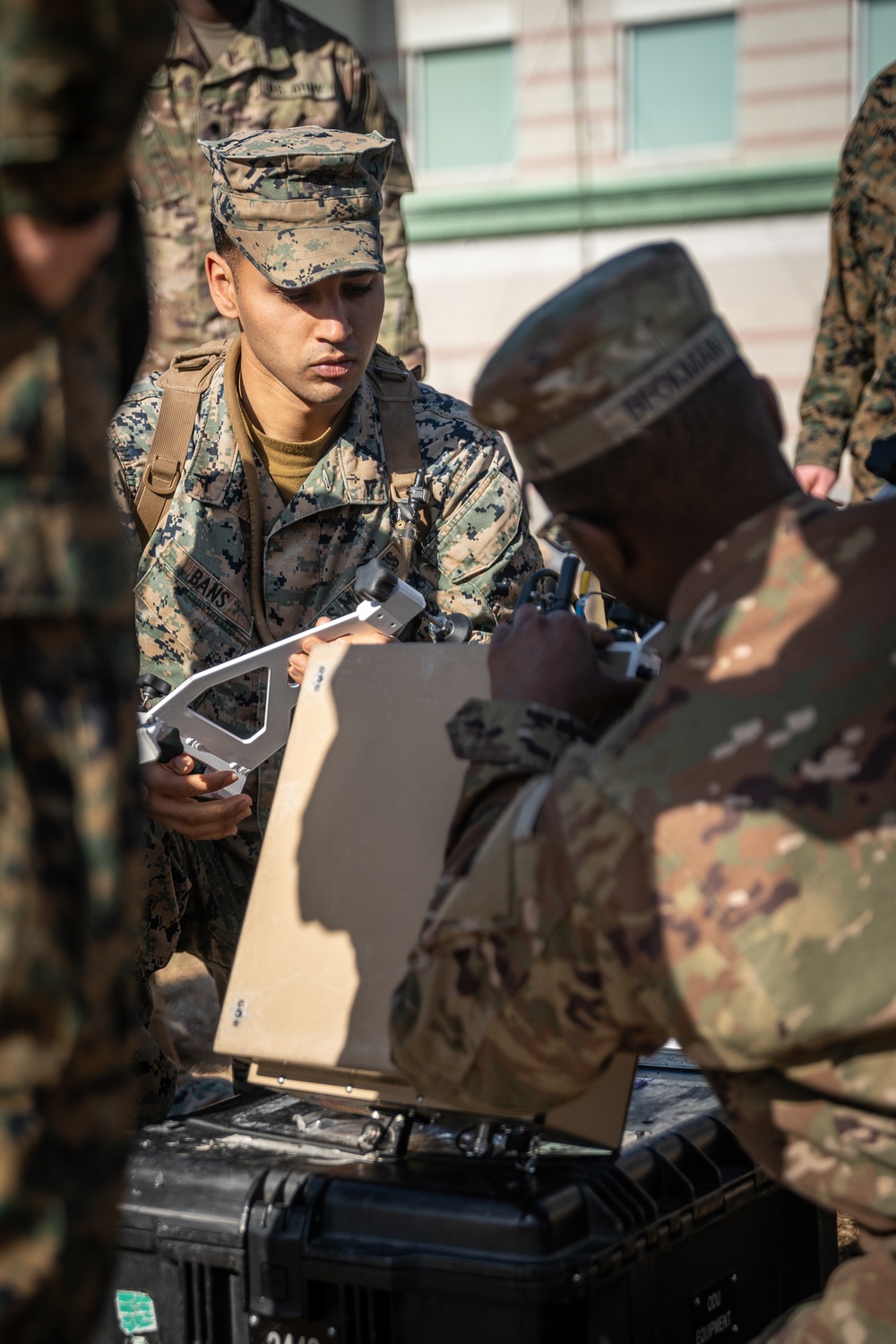 Communication Marines Cross Train with 62nd ESB