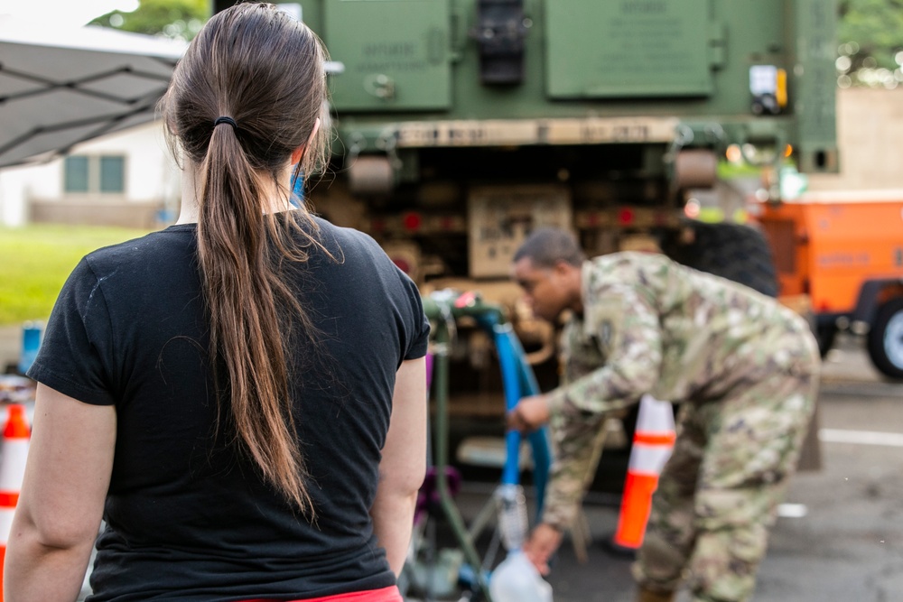 Marines with CLR-3 respond in support of Joint Base Pearl Harbor-Hickam residents