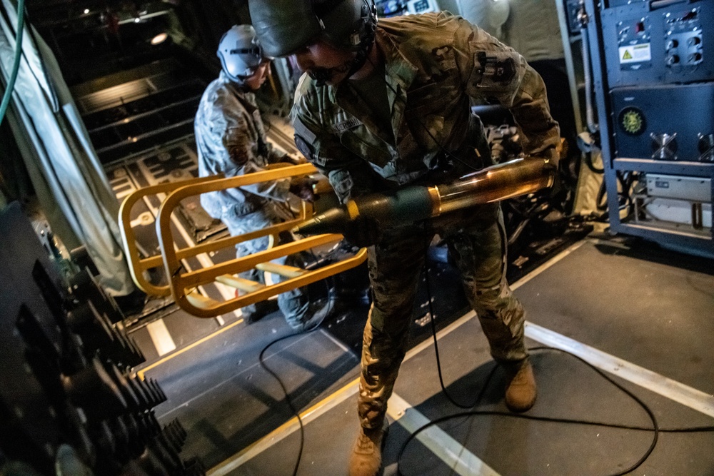 Cannon hosts AC-130J Ghostrider media flight for KAMR Local 4 News over Amarillo, Texas