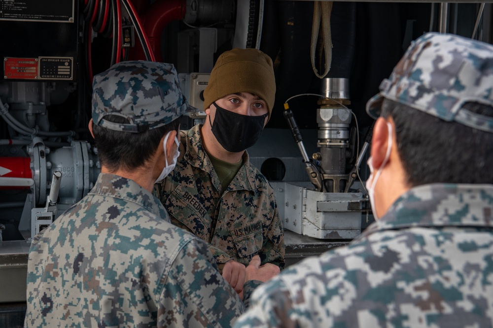 U.S. Marines Demonstrate How They Test Fuel To JASDF