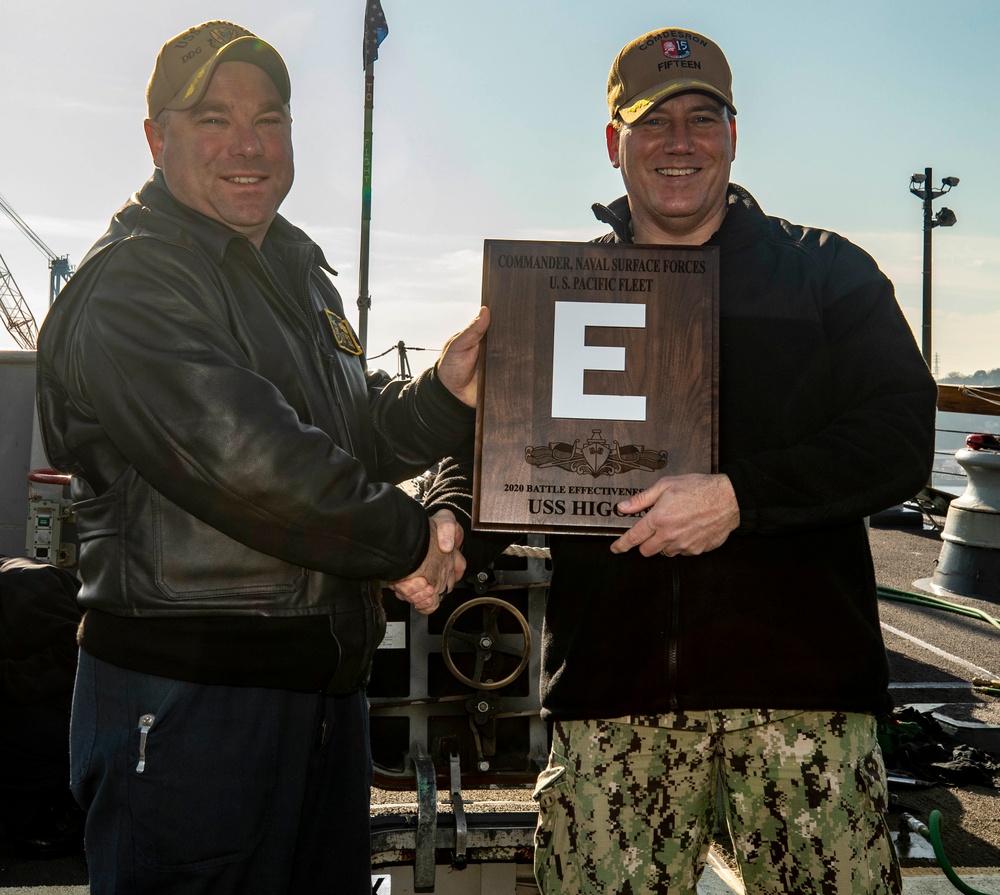 USS Higgins (DDG 76) Receives Battle &quot;E&quot; Award