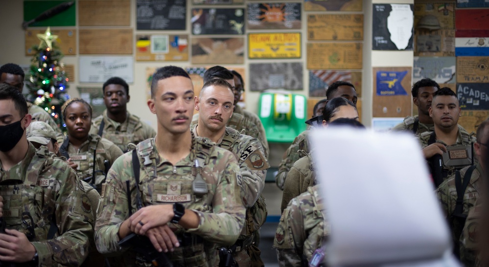 386th ESFS Keeps Base Ready