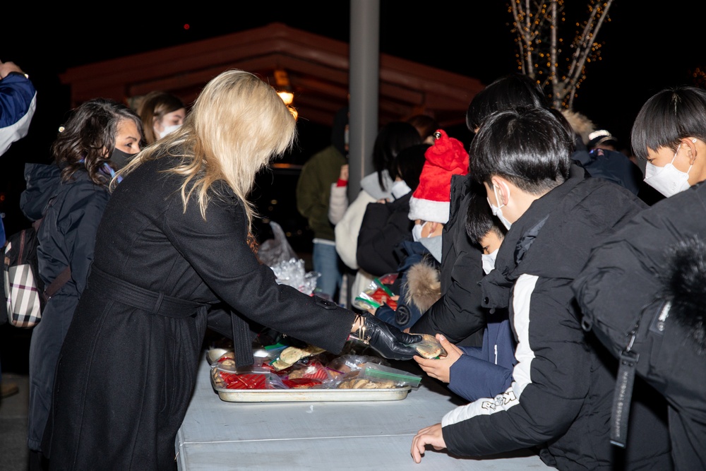 Gift Exchange and Tree Lighting Ceremony