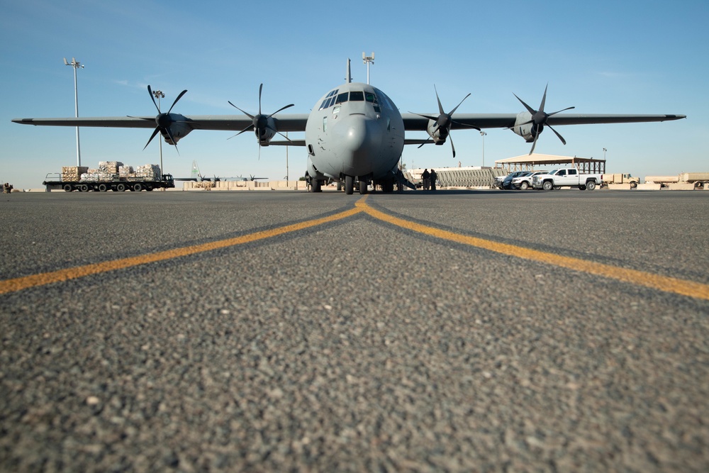 Iraqi Air Force airlift capability supports defeat Daesh mission