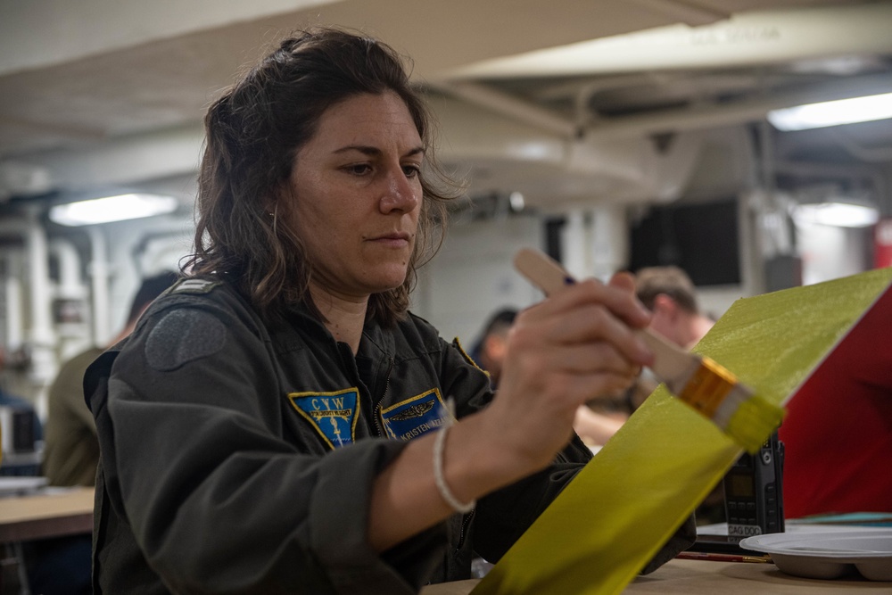 USS Carl Vinson (CVN 70) Conducts Holiday Paint Night and Art Show