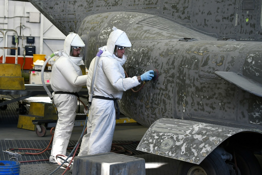 NEW V-22 PAINT REMOVAL PROCESS SAVES TIME AT FRCE