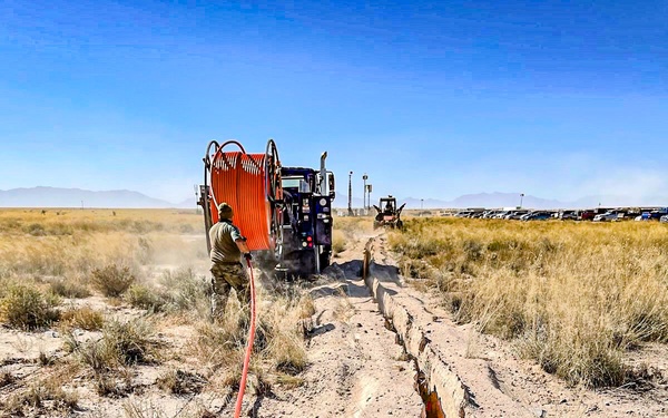 85th EIS extends network capabilities to Afghan refugee village in support of Operation Allied Welcome