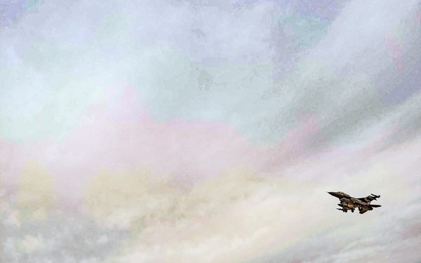 85th EIS extends network capabilities to Afghan refugee village in support of Operation Allied Welcome