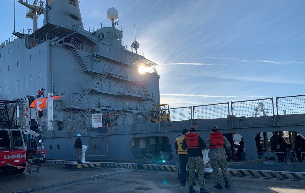 USNS John Lenthall Returns Home in Time for the Holiday Season