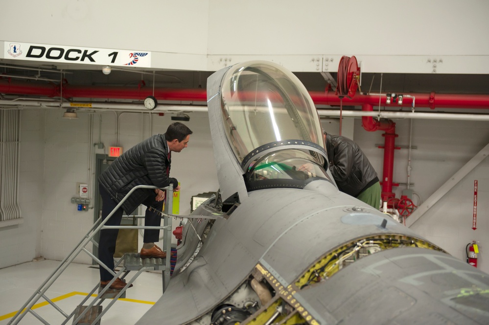 Ohio Secretary of State visits 180th Fighter Wing