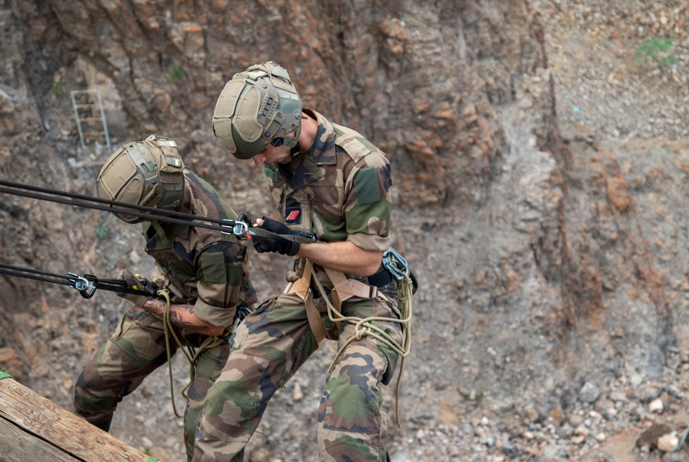 U.S. Army Mountain Warfare School hosts joint mountain training in Djibouti