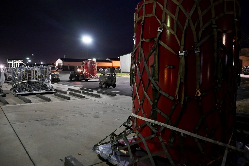 305th APS Deliver Water Filtration Systems to Hawaii