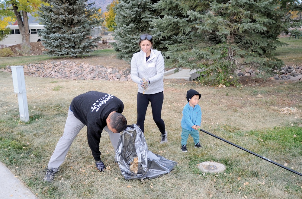 ‘Make A Difference Day’: 250 clean community for better place to live
