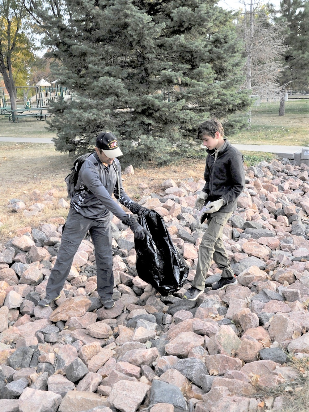 ‘Make A Difference Day’: 250 clean community for better place to live