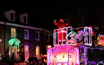 Annual Santa parade returns to Fort Knox