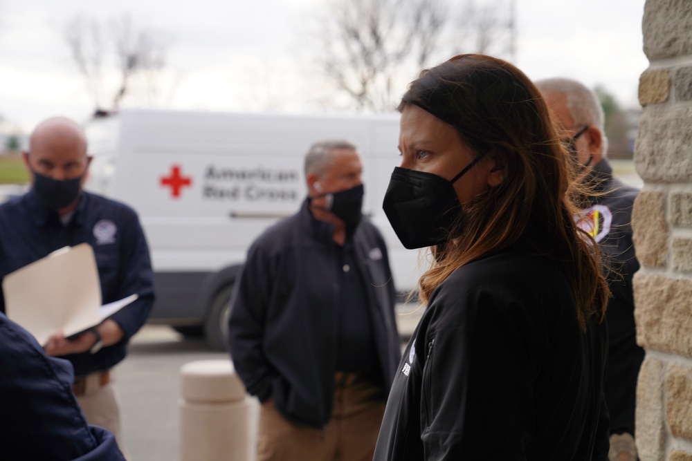 FEMA Leadership Meets with Local Leadership in Bowling Green, Kentucky