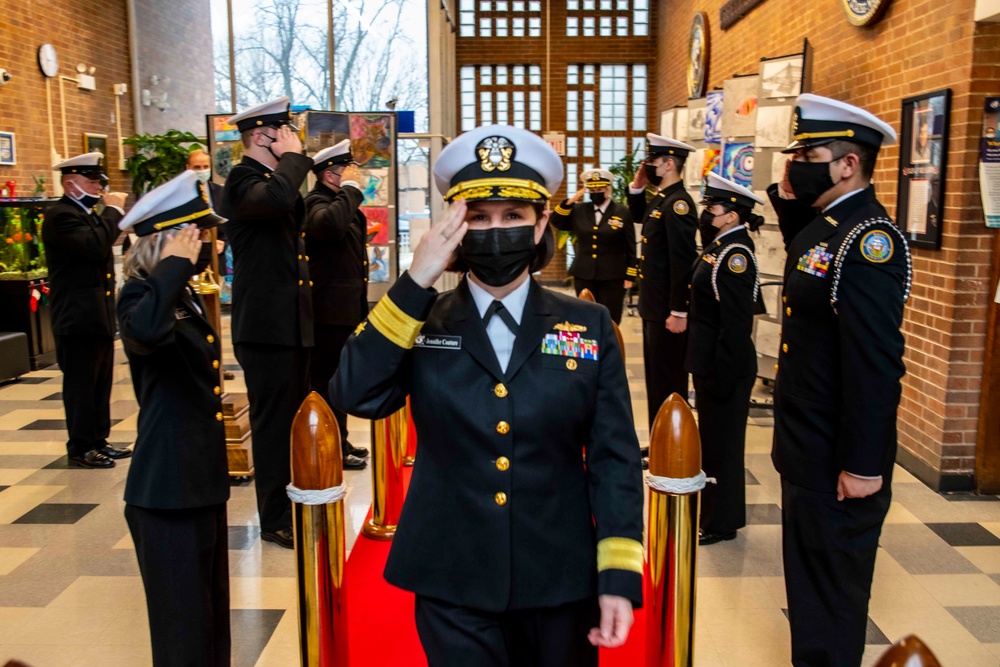 NSTC Commander Visits Chicago NJROTC