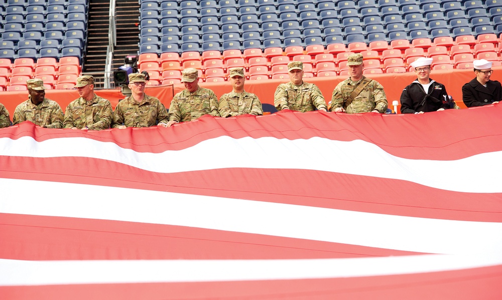 BEST NFL Philadelphia Eagles Salute To Service - Honor Veterans