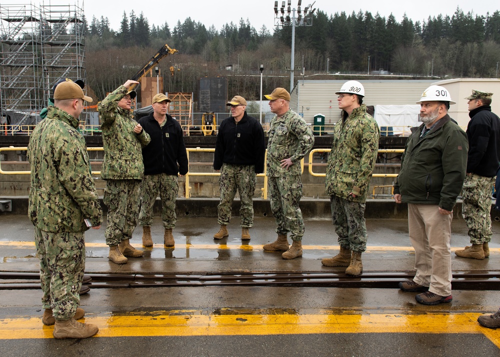 Commander, Naval Submarine Forces, visits TRF Bangor