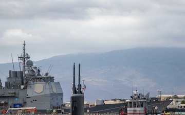 USS Jefferson City Arrives in Guam fir Change of Homeport
