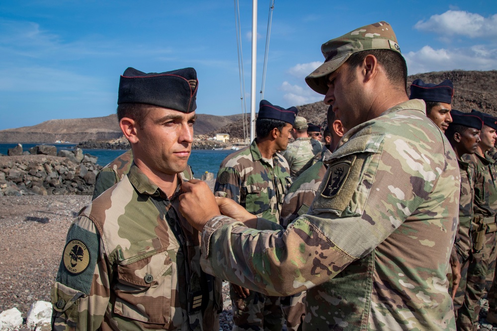 French service members complete the Joint Expeditionary Mountain Warfare Course in Djibouti