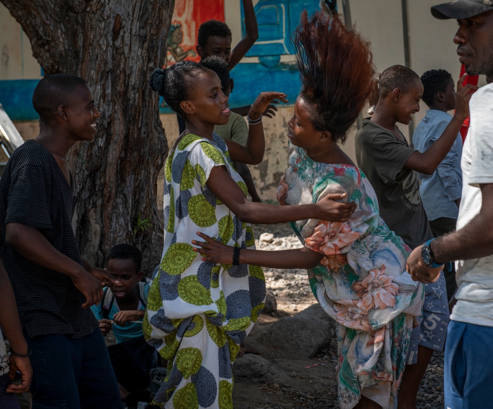East Africa service members volunteer at local orphanage