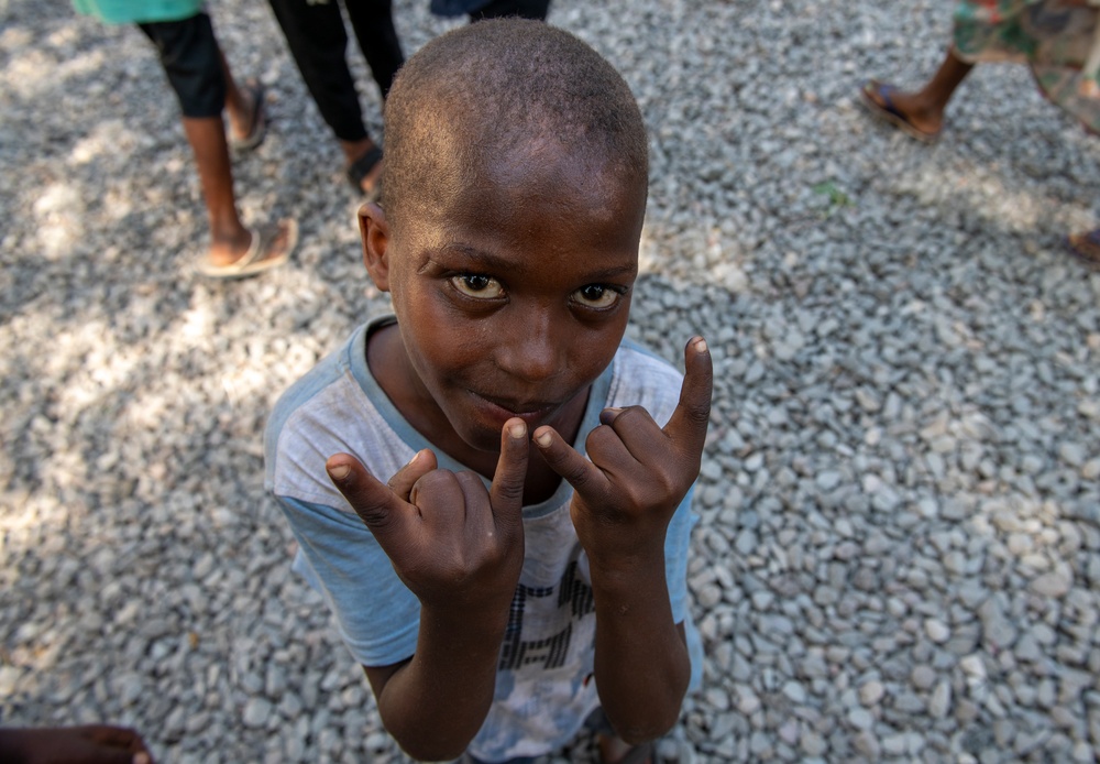 East Africa service members volunteer at local orphanage