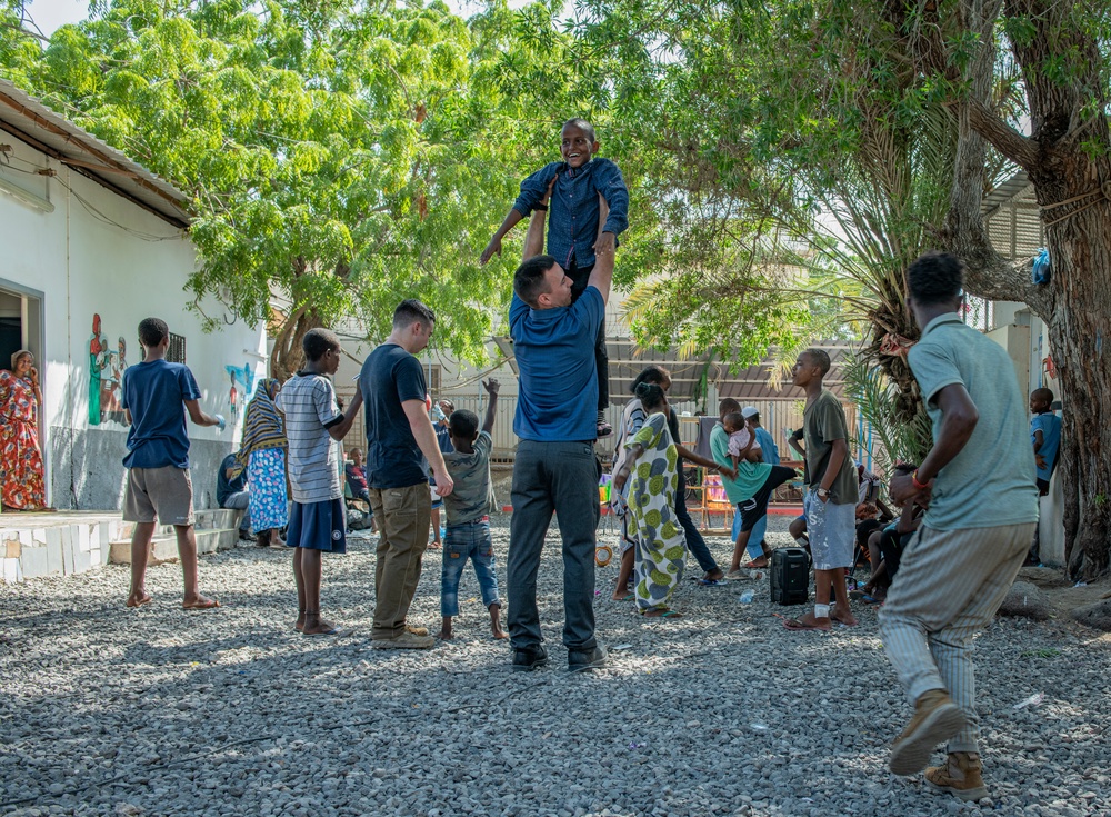 East Africa service members volunteer at local orphanage