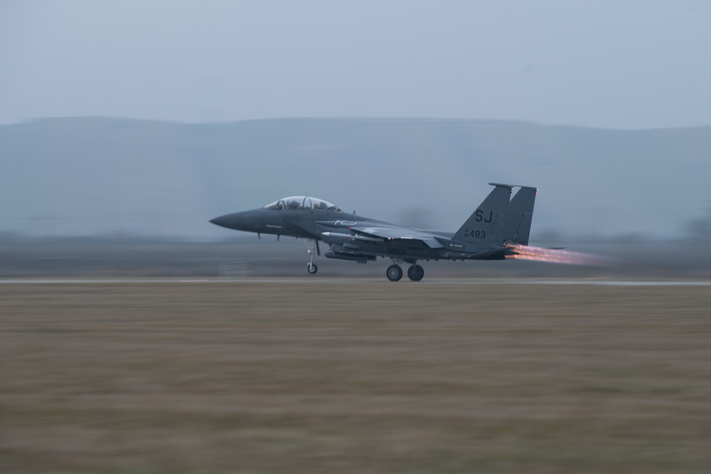 336th Fighter Squadron conduct scramble certification drills for NATO eAP