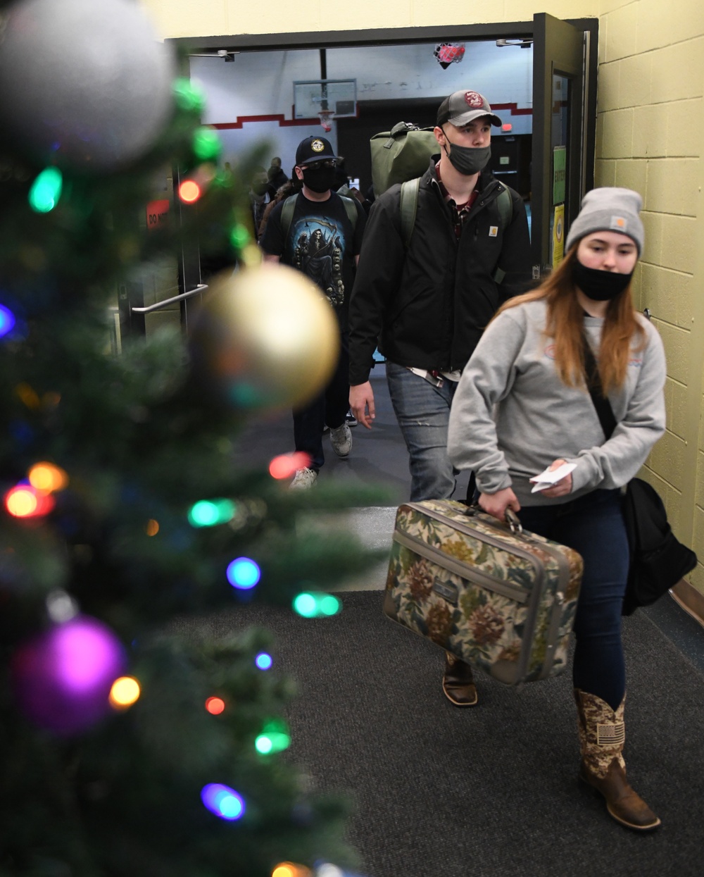 SCSTC GL and SWESC GL Students depart for the holidays.