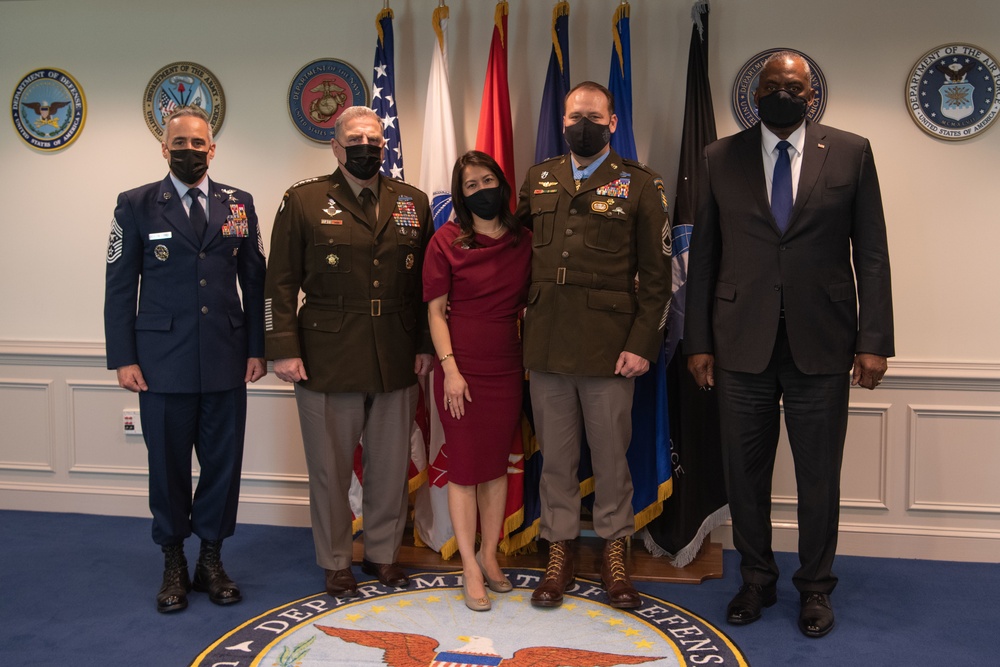 Secretary of Defense Lloyd Austin meets with Medal of Honor families and recipient