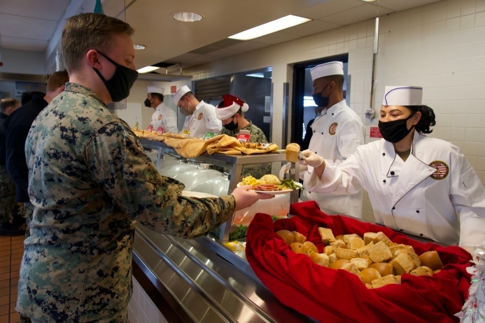 Naval Support Activity Hampton Roads-Northwest Annex Galley Holiday Special Meal