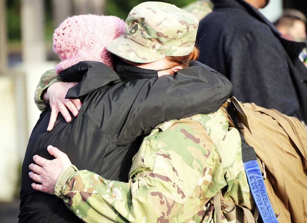 Soldiers from the 81st Stryker Brigade Combat Team return home