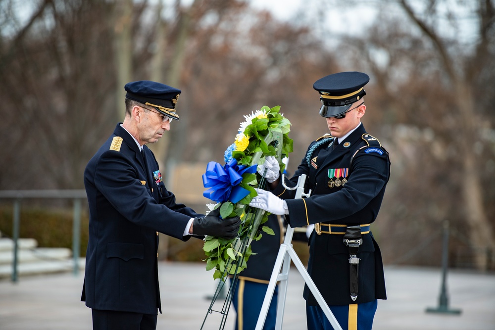 Supreme Commander of the Swedish Armed Forces Gen. Micael Byden Participates in a Public Wreath-Laying Ceremony at the Tomb of the Unknown Soldier