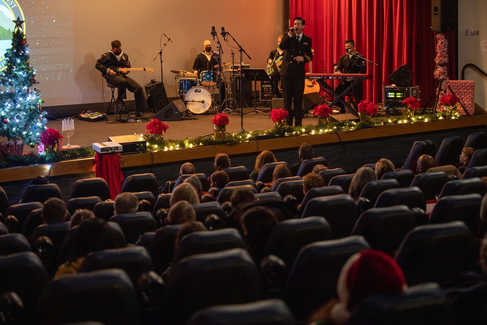 Navy Band Northwest Performs Christmas Concert at Naval Base Kitsap-Bangor