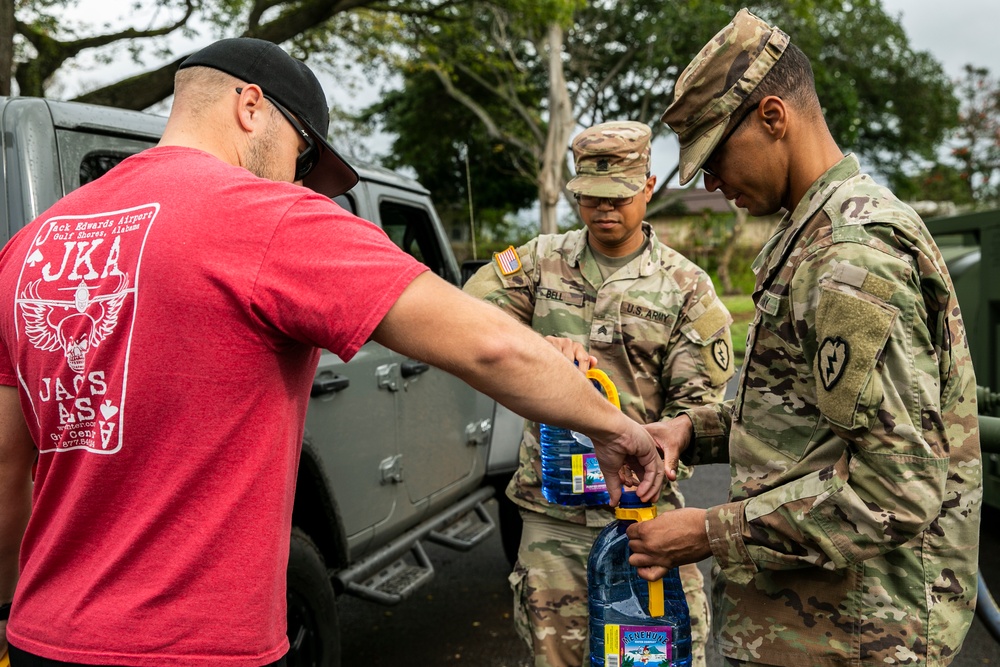 Marines with CLR-3 respond in support of Joint Base Pearl Harbor-Hickam residents