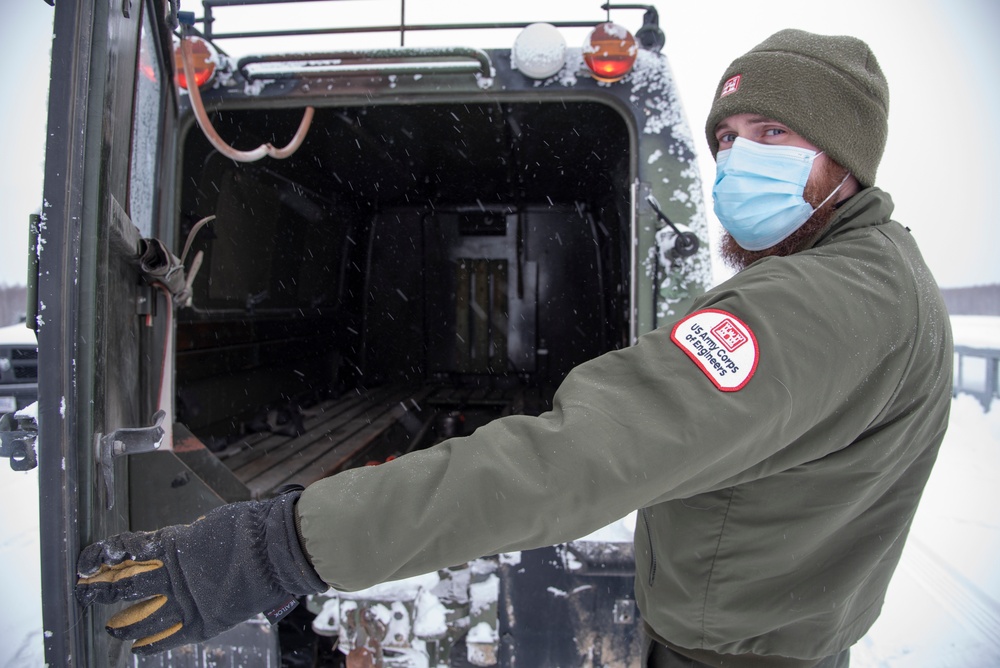 Army engineers use SUSV at northernmost USACE-run flood control project