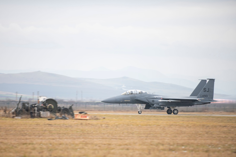 336th FS and FGS conduct NATO scramble certification