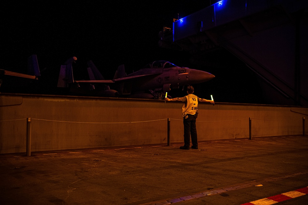 USS Carl Vinson (CVN 70) Sailors Conduct Night-Time Operations